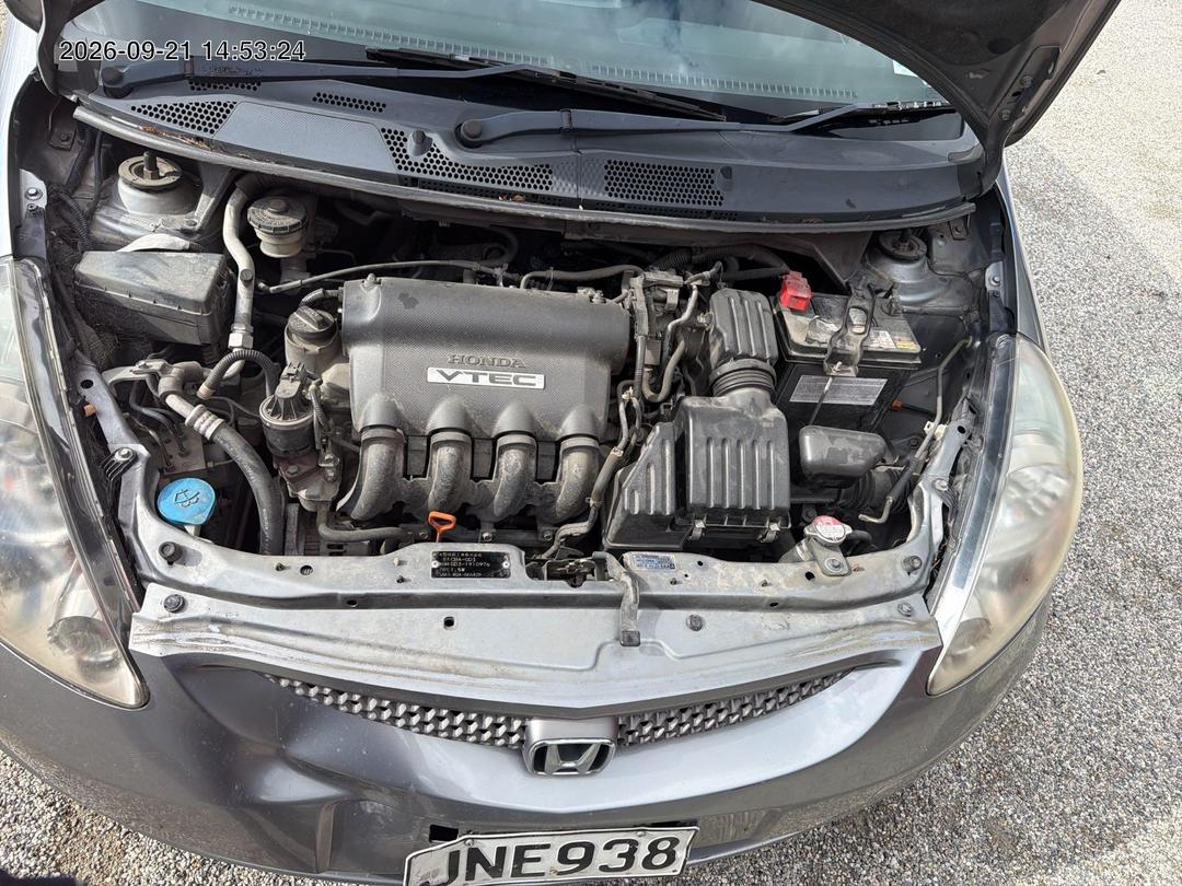 Photo '14' of Honda FIT Photo '14' of Honda FIT