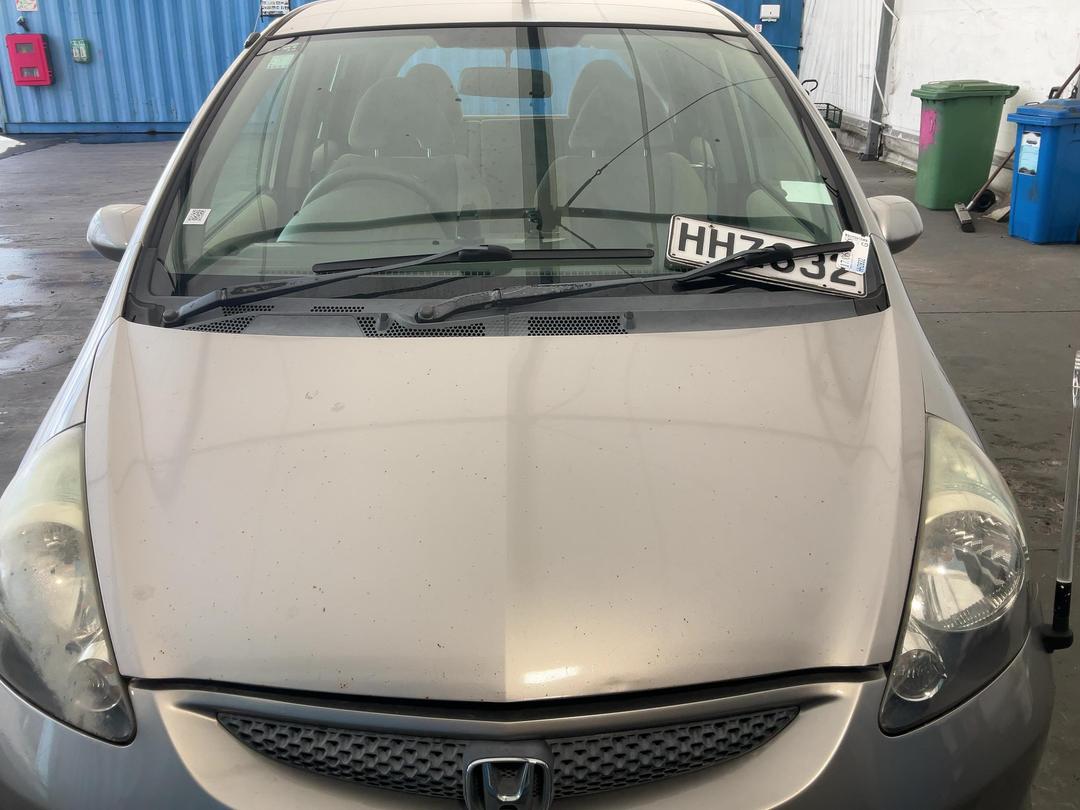 Photo '2' of Honda FIT Photo '2' of Honda FIT