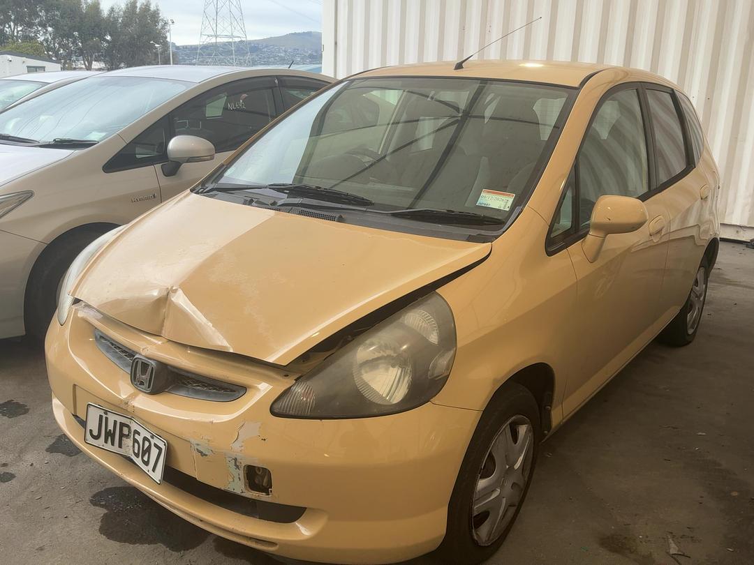 Photo '2' of Honda FIT Photo '2' of Honda FIT