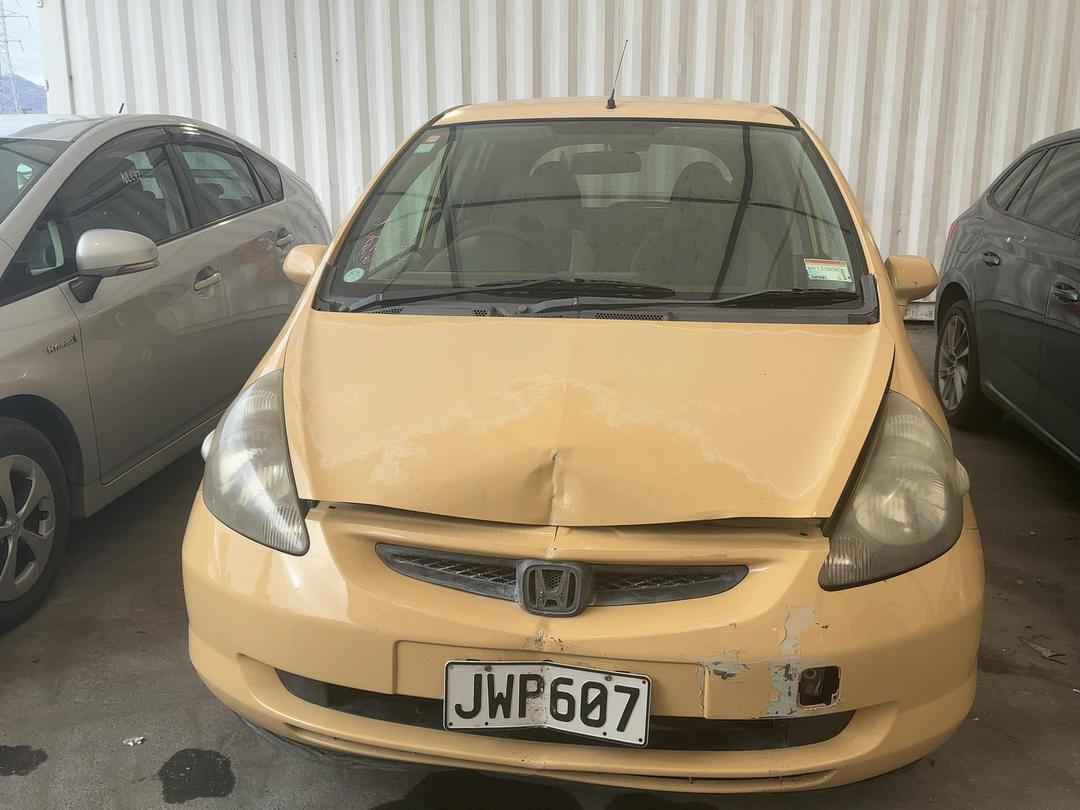 Photo '3' of Honda FIT Photo '3' of Honda FIT