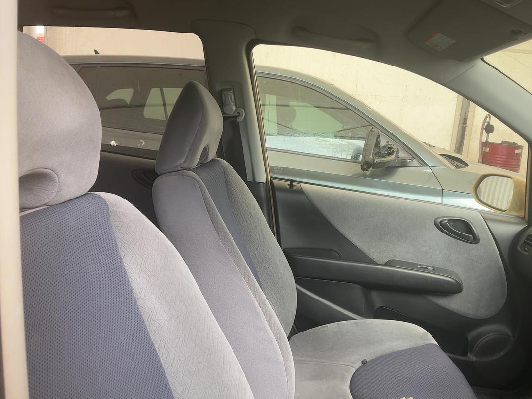 Photo '15' of Honda FIT Photo '15' of Honda FIT
