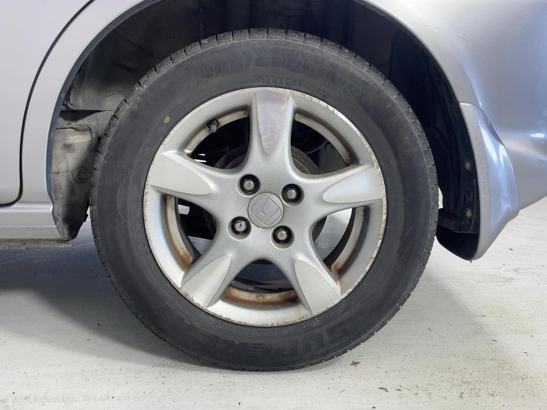 Photo '11' of Honda FIT