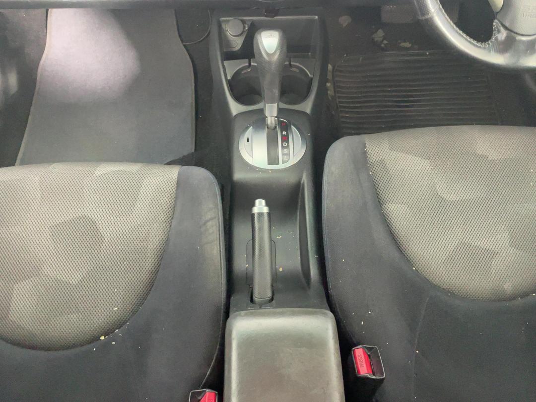 Photo '18' of Honda FIT