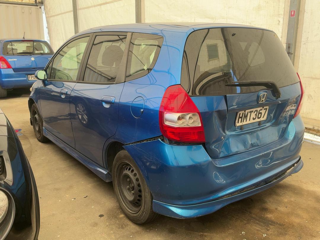 Photo '7' of Honda FIT Photo '7' of Honda FIT