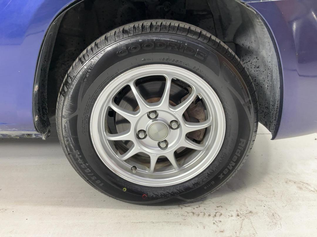 Photo '9' of Honda Mobilio Spike