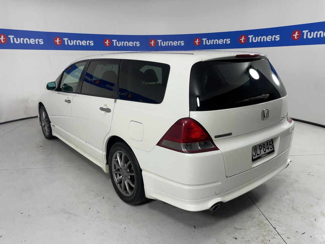 Photo '4' of Honda Odyssey