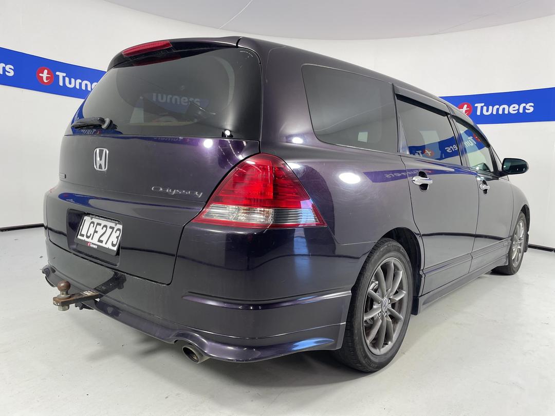 Photo '7' of Honda Odyssey