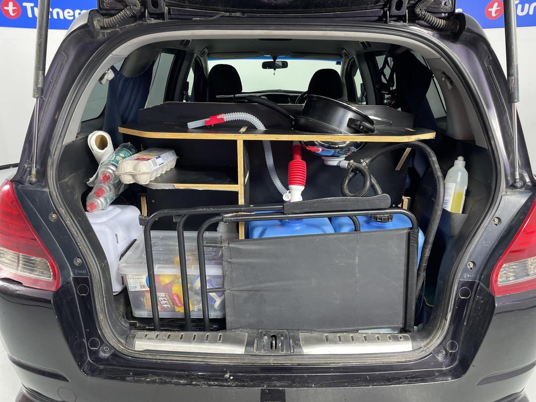 Photo '14' of Honda Odyssey