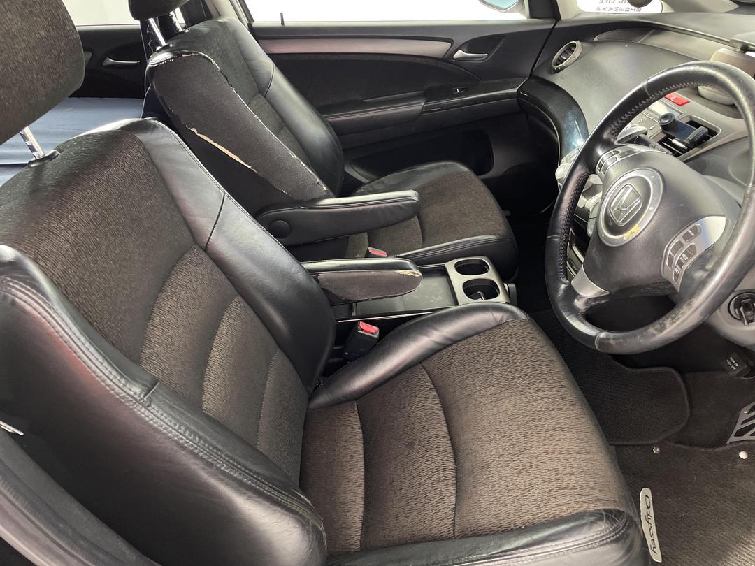 Photo '16' of Honda Odyssey