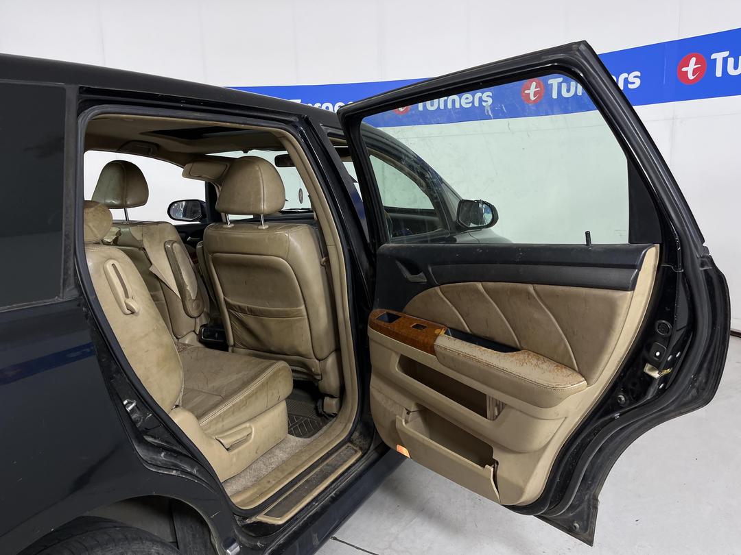 Photo '17' of Honda Odyssey Vtil