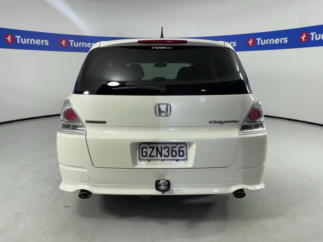 Photo '6' of Honda Odyssey