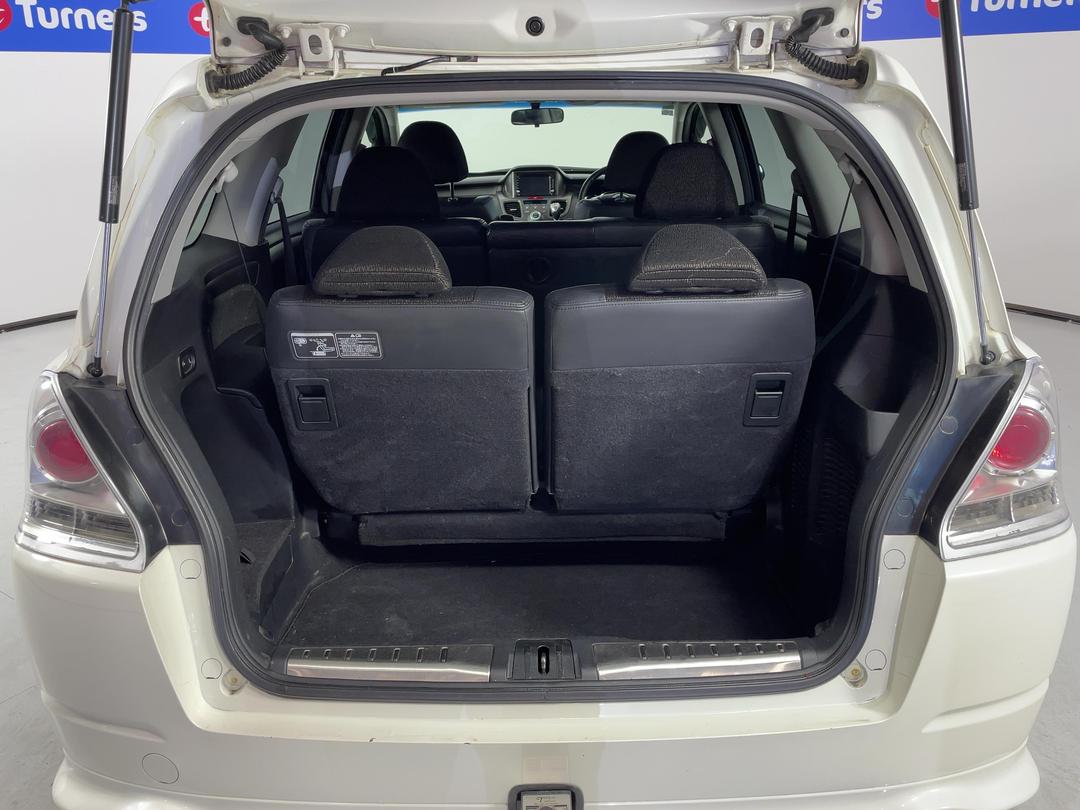 Photo '14' of Honda Odyssey