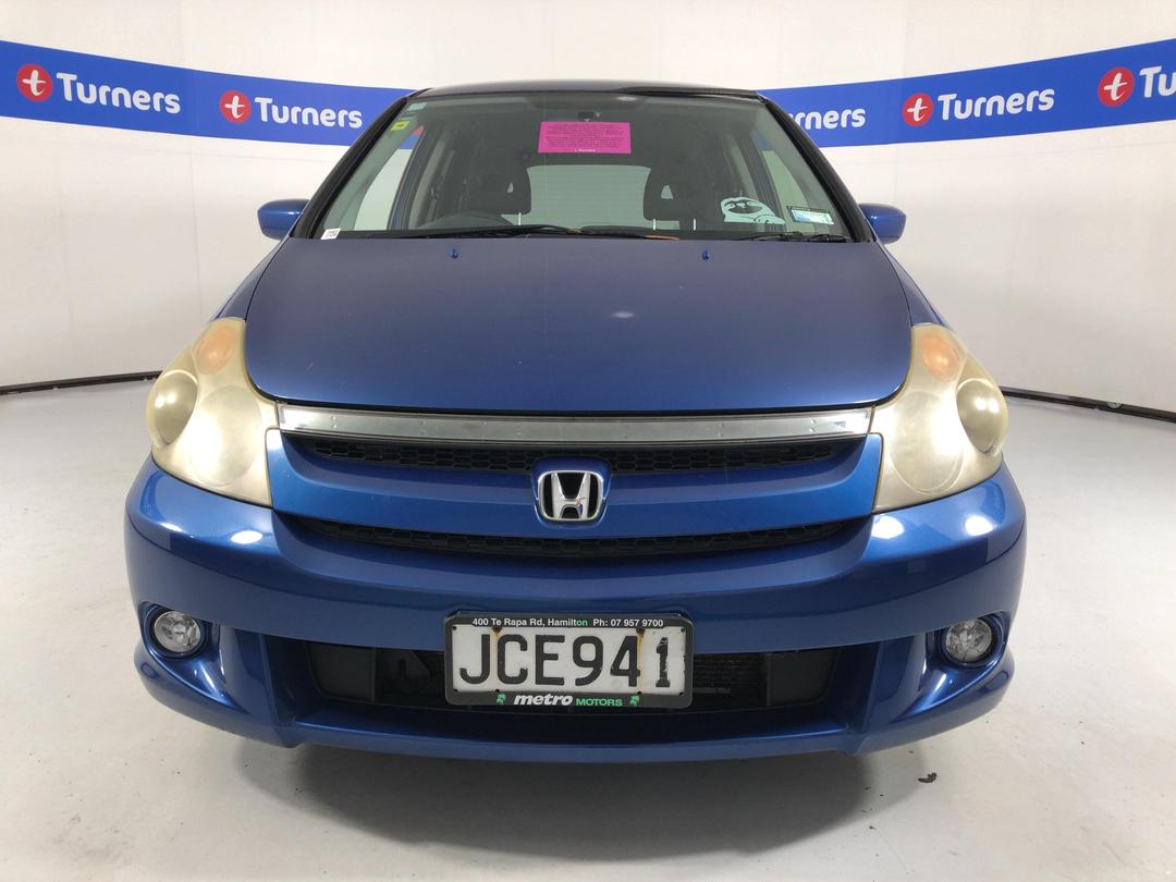 Photo '3' of Honda Stream Photo '3' of Honda Stream