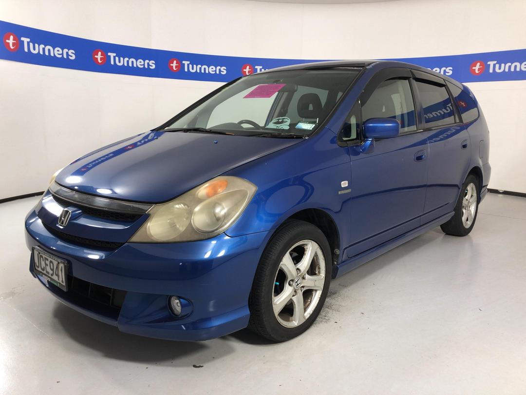 Photo '4' of Honda Stream Photo '4' of Honda Stream