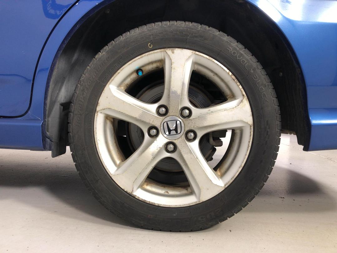 Photo '11' of Honda Stream Photo '11' of Honda Stream