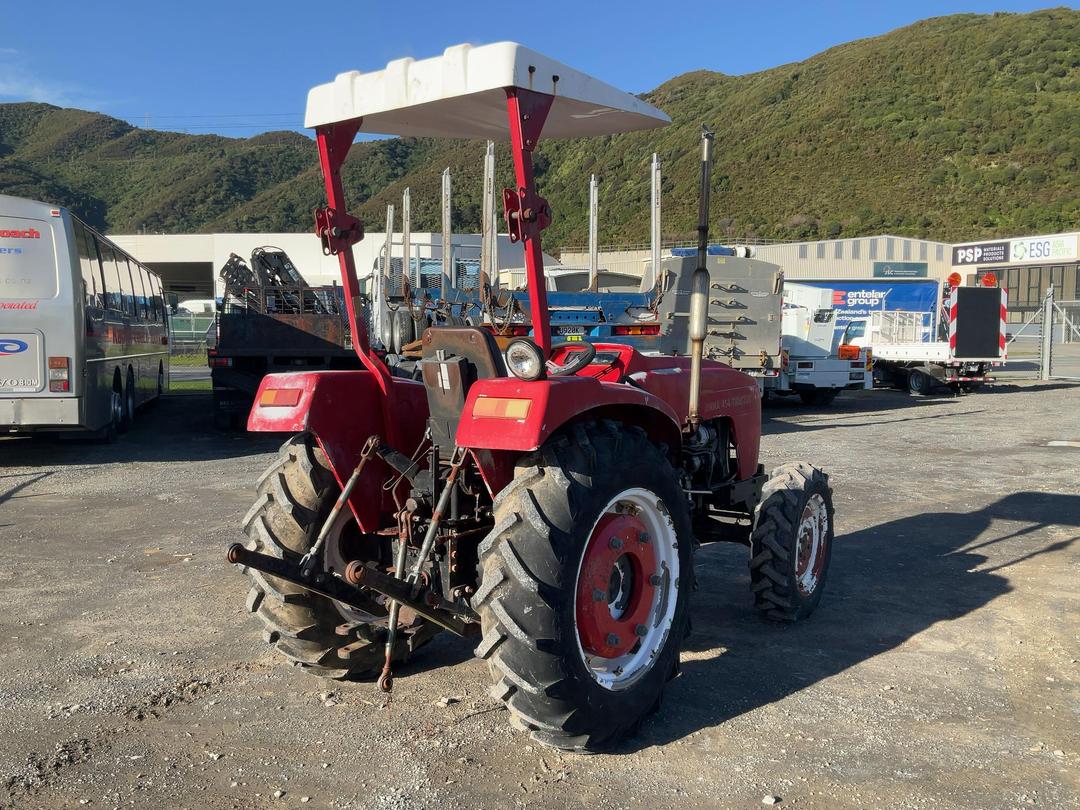 Photo '4' of Jimna JM-454 Tractor