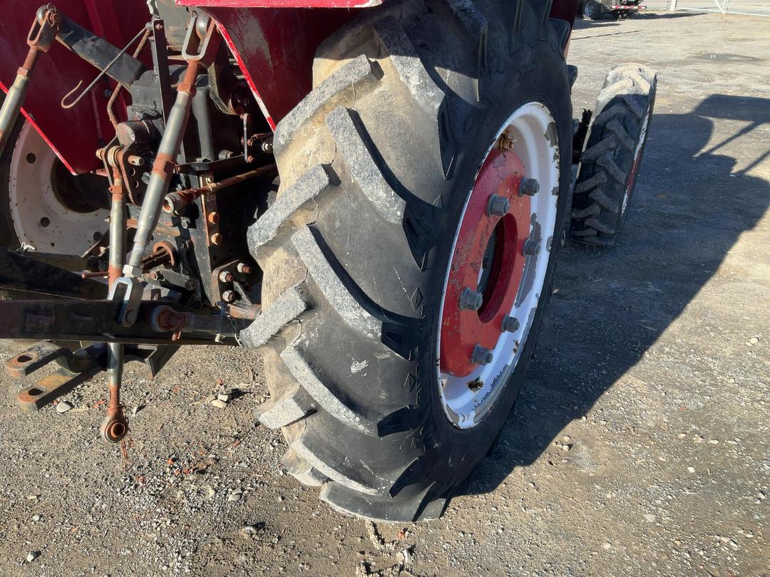 Photo '17' of Jimna JM-454 Tractor