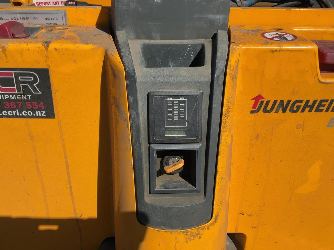 Photo '13' of Jungheinrich EJE120N Standard 5939 Forklift
