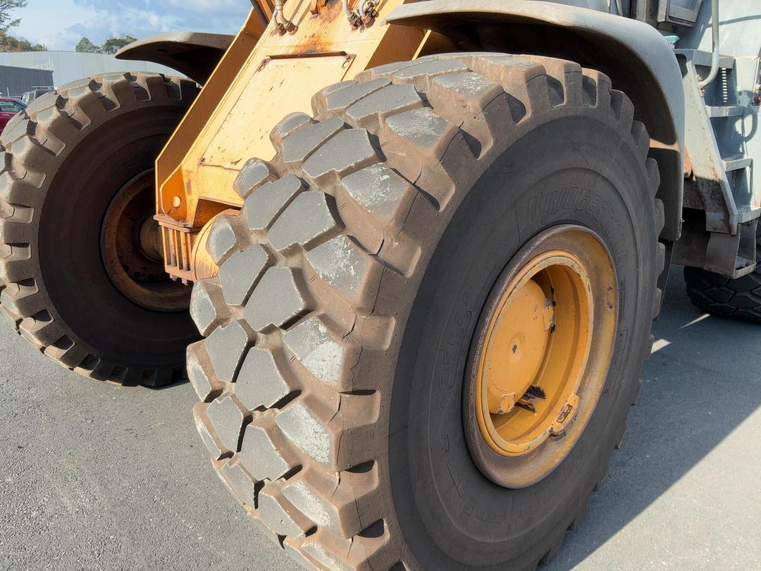 Photo '26' of Liebherr L580 Wheel Loader