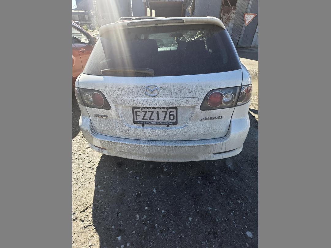 Photo '6' of Mazda Atenza