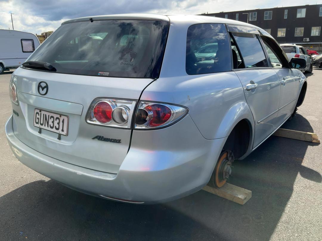 Photo '2' of Mazda Atenza