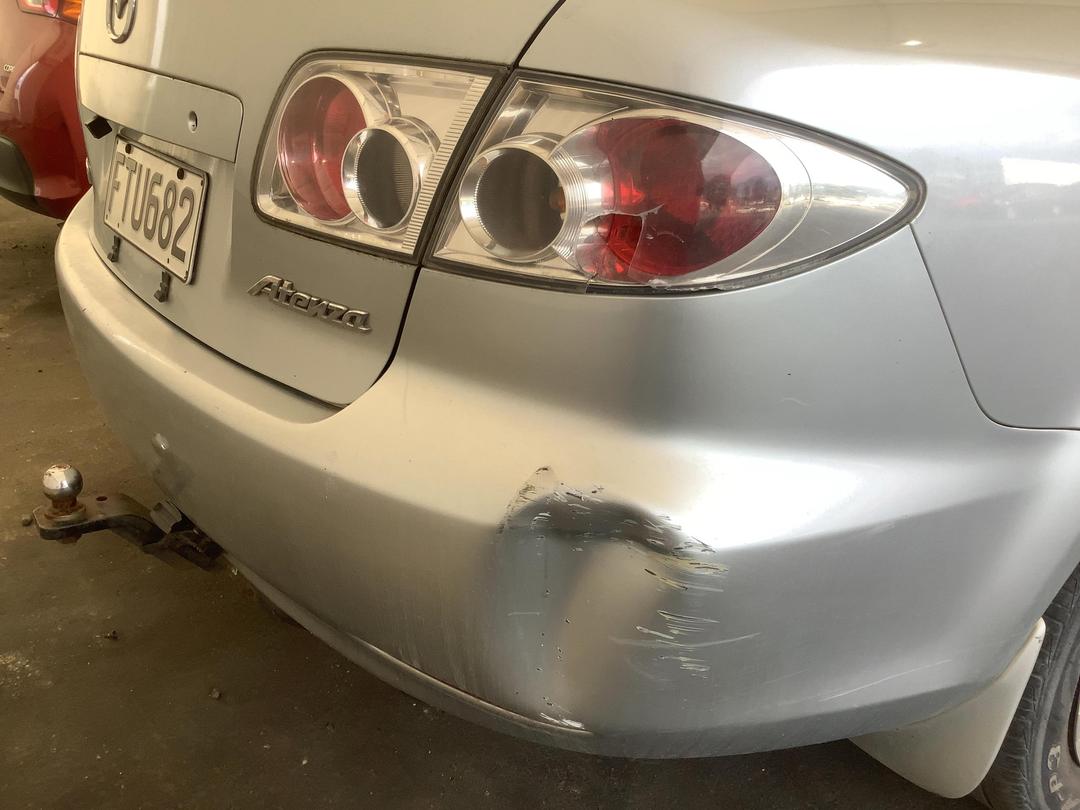 Photo '4' of Mazda Atenza