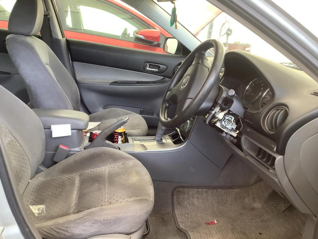 Photo '8' of Mazda Atenza