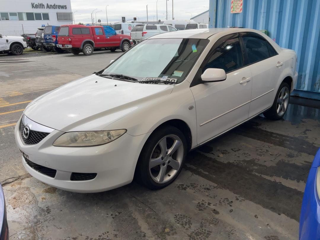 Photo '7' of Mazda Atenza