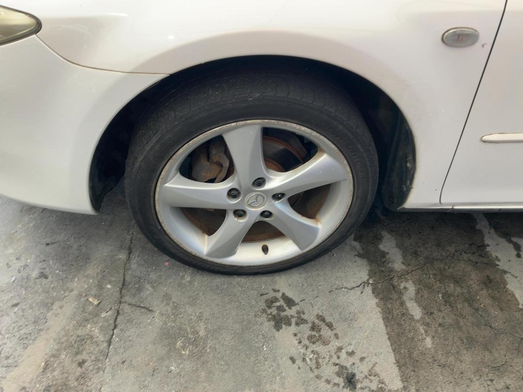 Photo '8' of Mazda Atenza