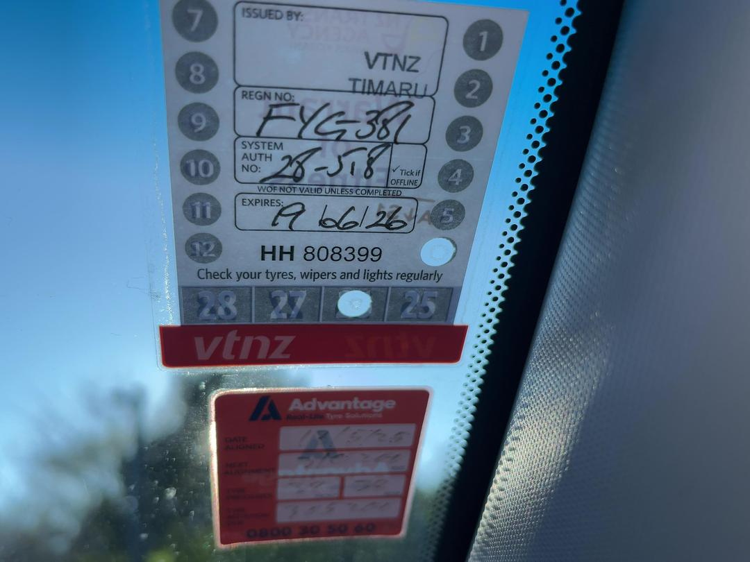Photo '21' of Mazda Atenza