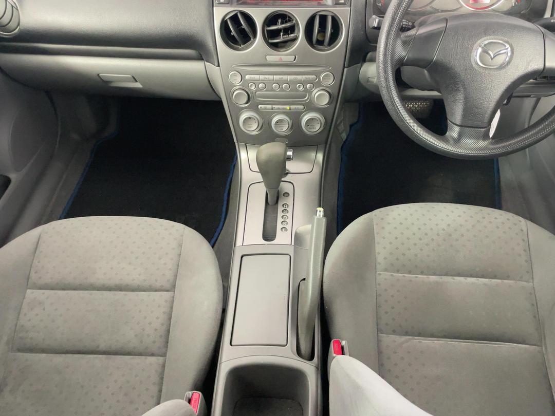 Photo '18' of Mazda Atenza
