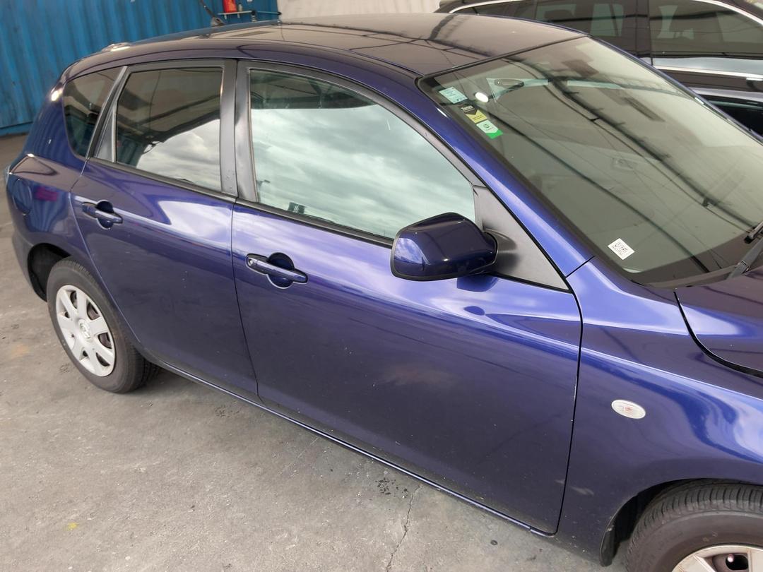 Photo '3' of Mazda Axela