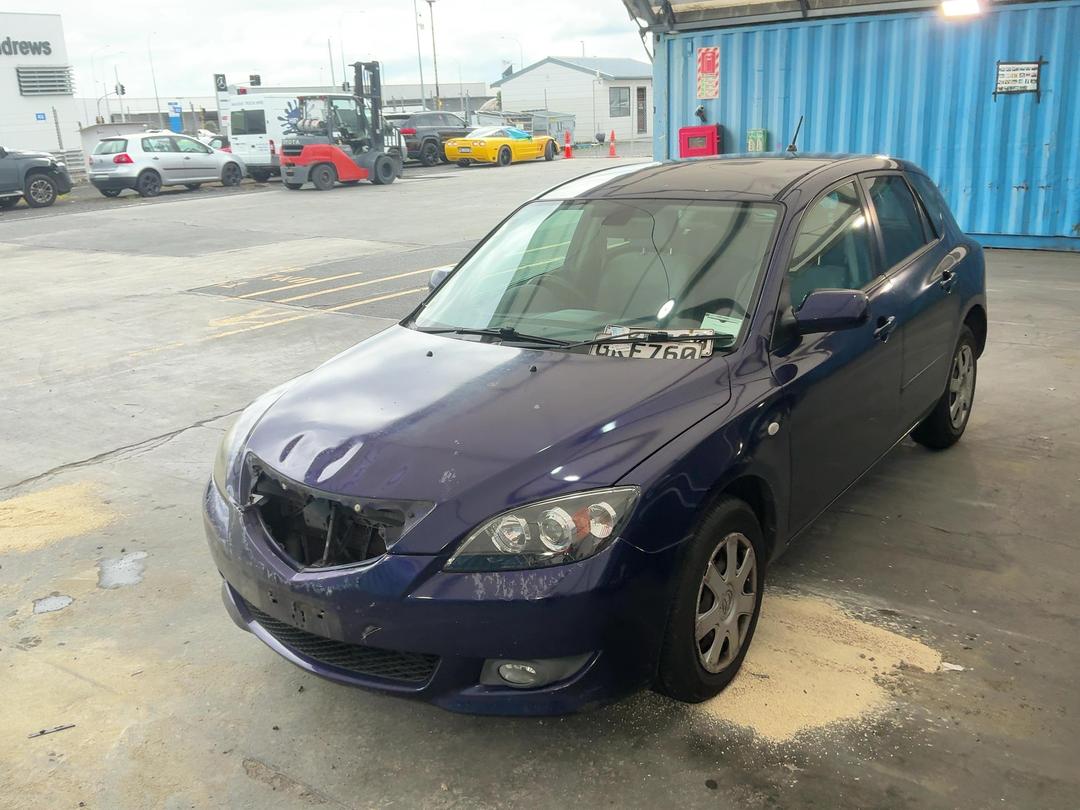 Photo '6' of Mazda Axela