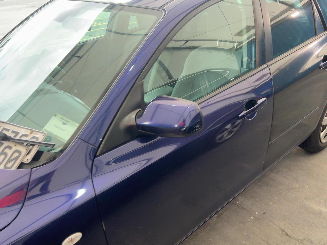 Photo '8' of Mazda Axela