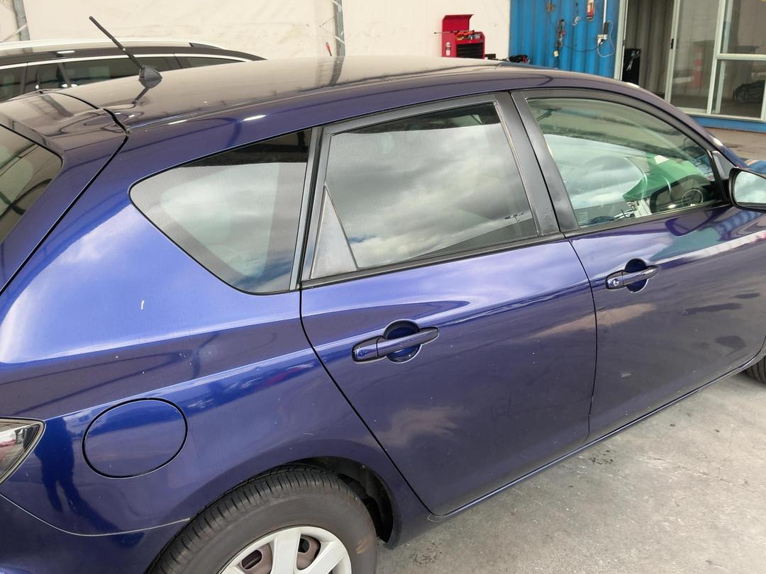 Photo '16' of Mazda Axela