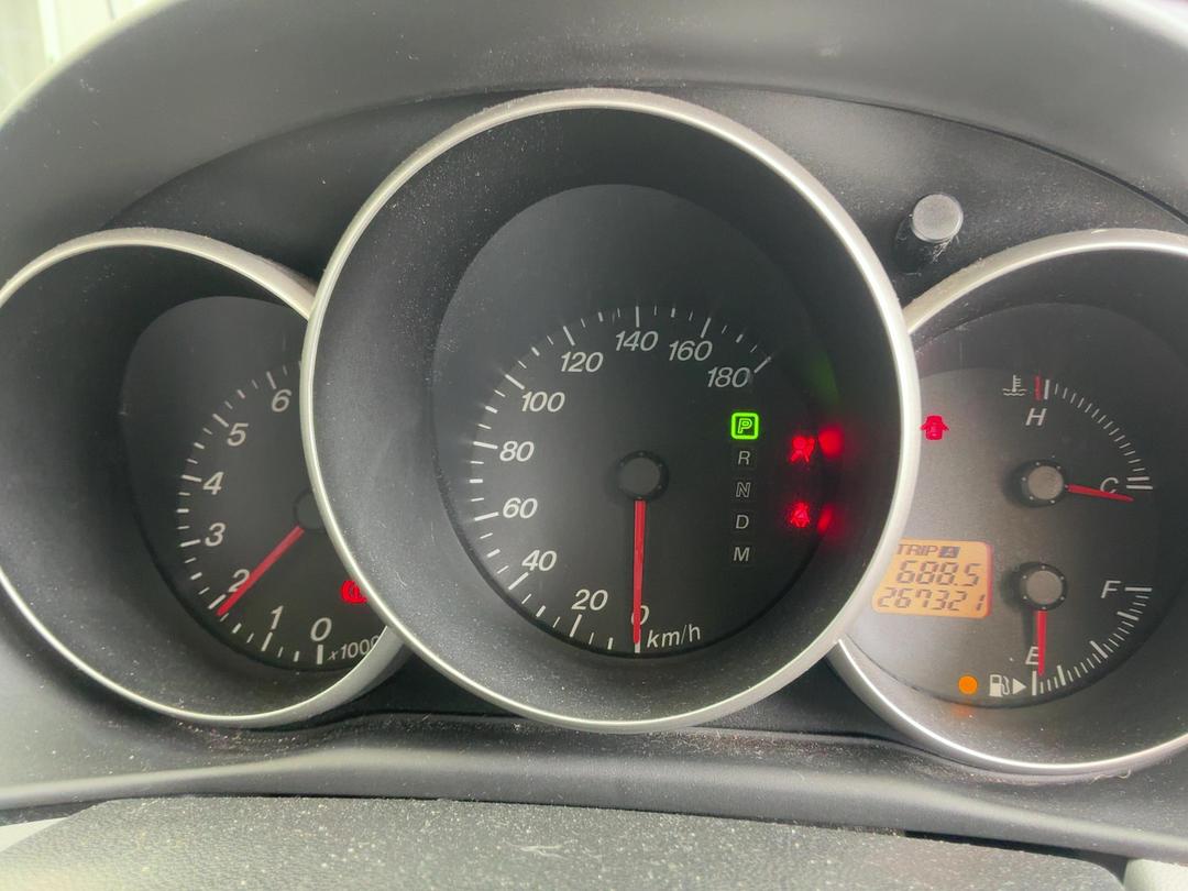 Photo '20' of Mazda Axela