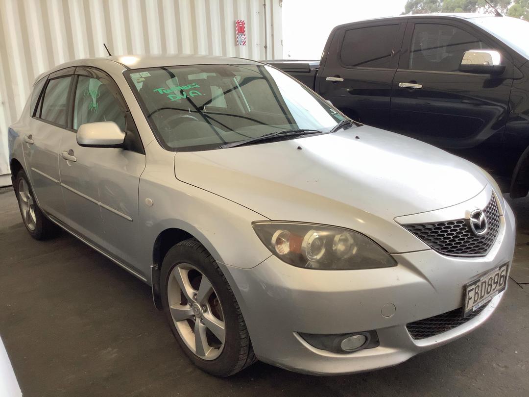 Photo '4' of Mazda Axela