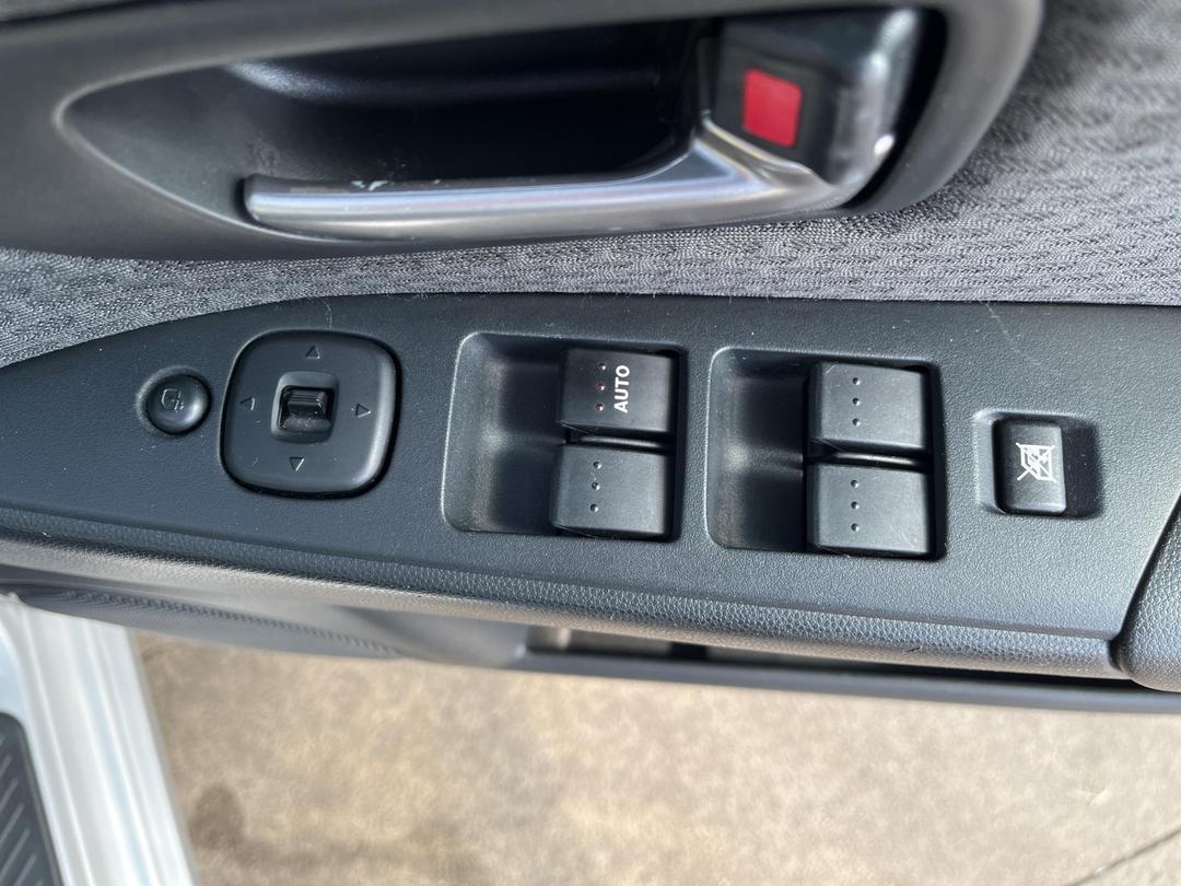 Photo '23' of Mazda Axela