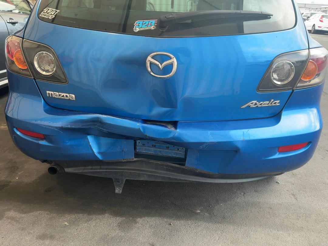 Photo '7' of Mazda Axela