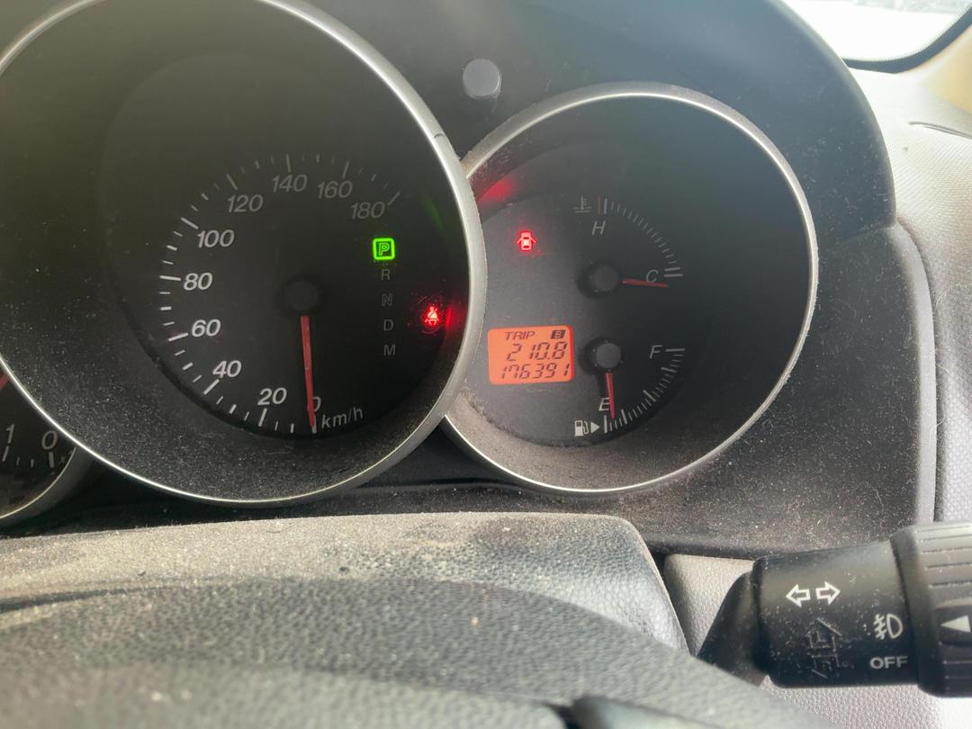 Photo '18' of Mazda Axela