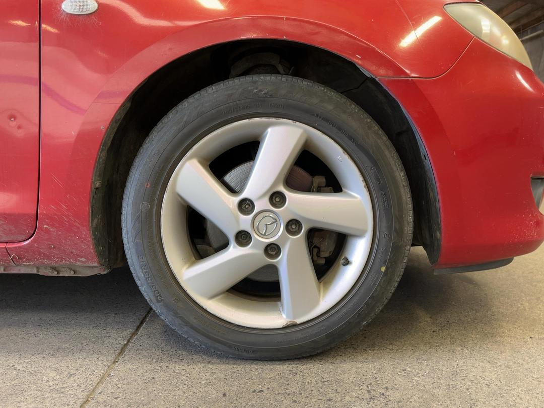 Photo '7' of Mazda Axela Photo '7' of Mazda Axela