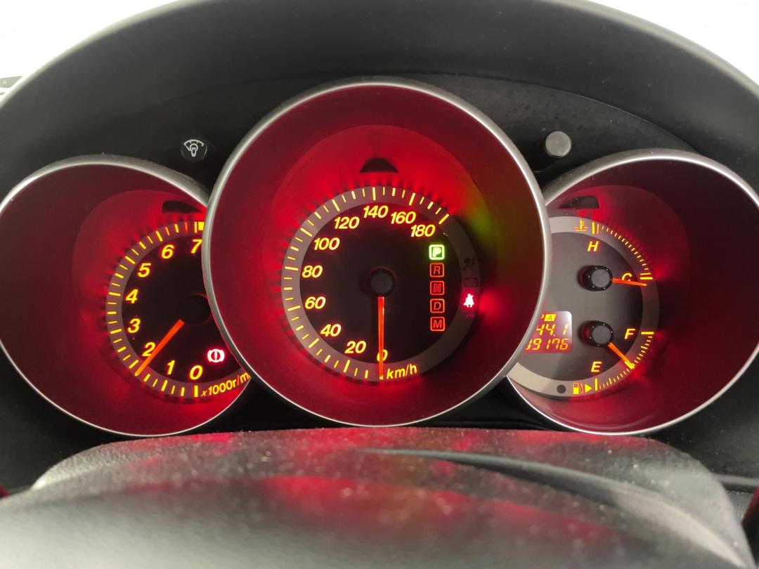 Photo '21' of Mazda Axela