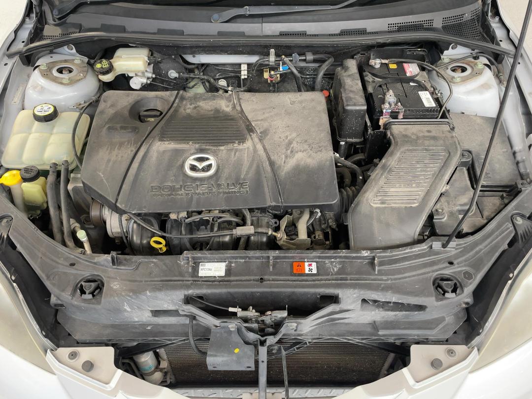 Photo '13' of Mazda Axela