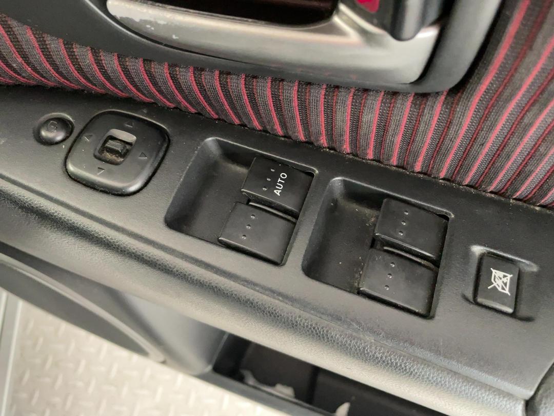 Photo '24' of Mazda Axela