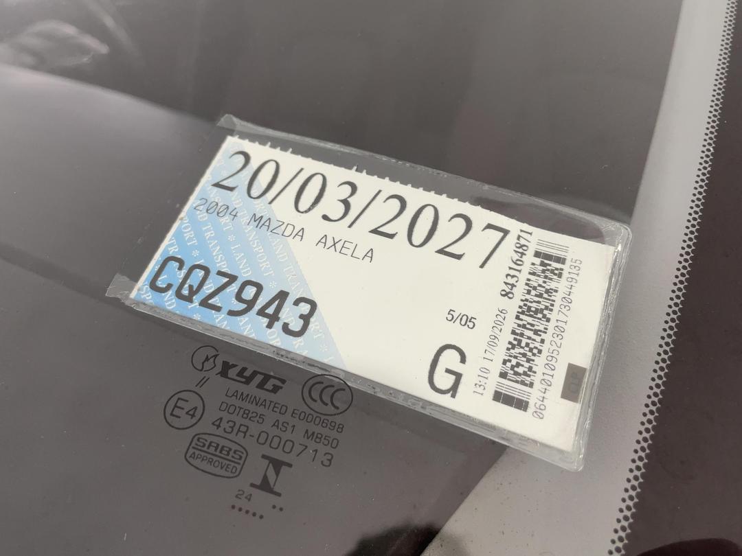 Photo '33' of Mazda Axela
