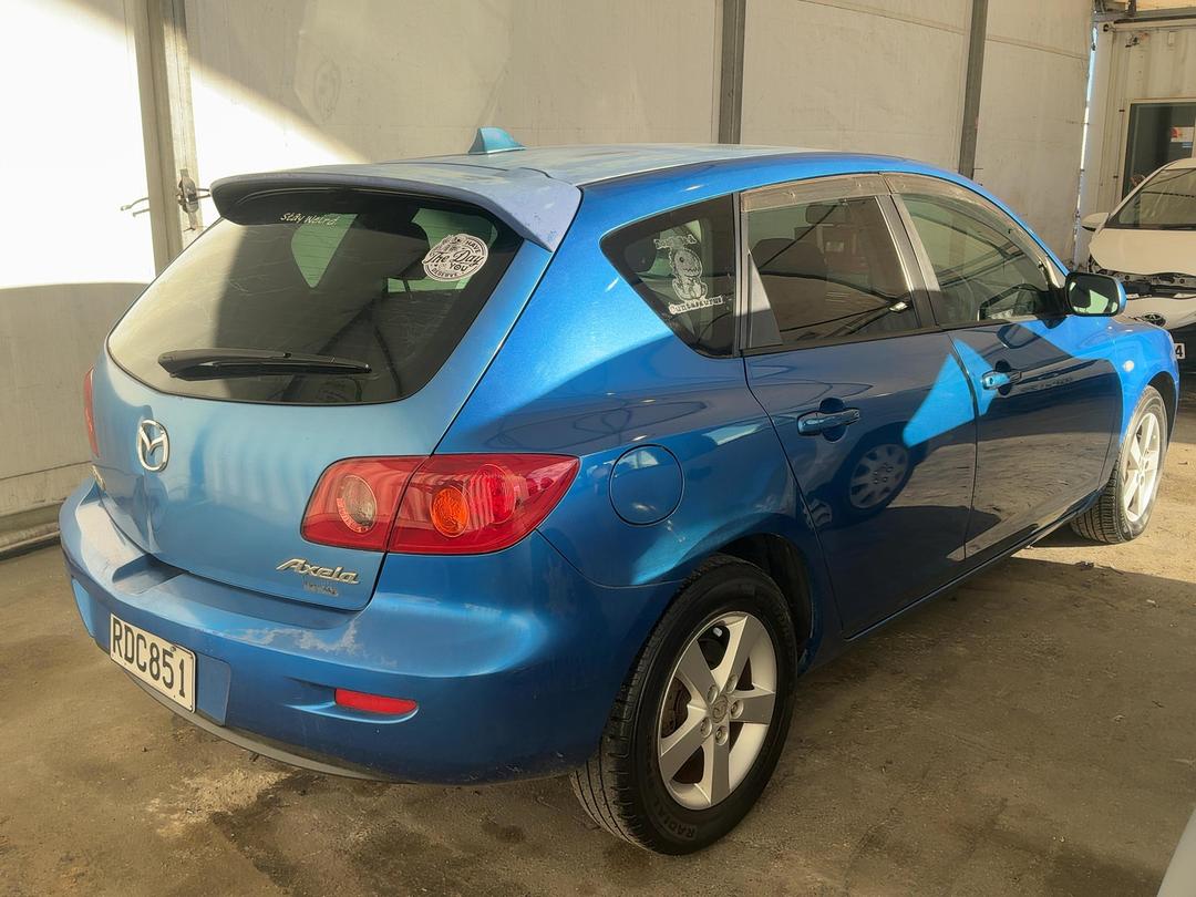Photo '6' of Mazda Axela Photo '6' of Mazda Axela