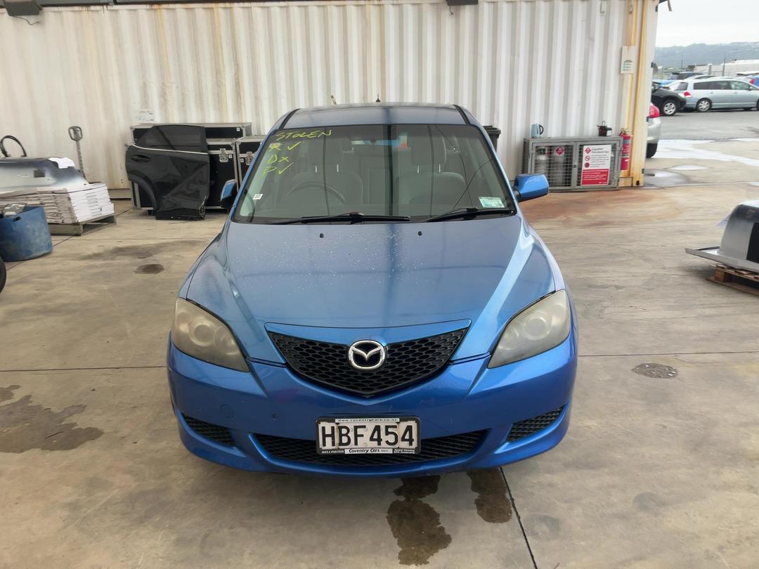 Photo '3' of Mazda Axela Photo '3' of Mazda Axela