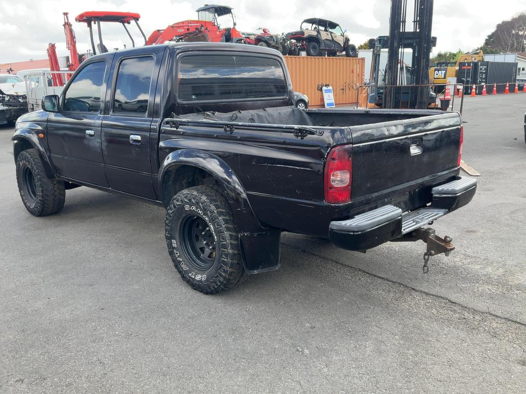 Photo '6' of Mazda Bounty DBL CAB W/S SDX