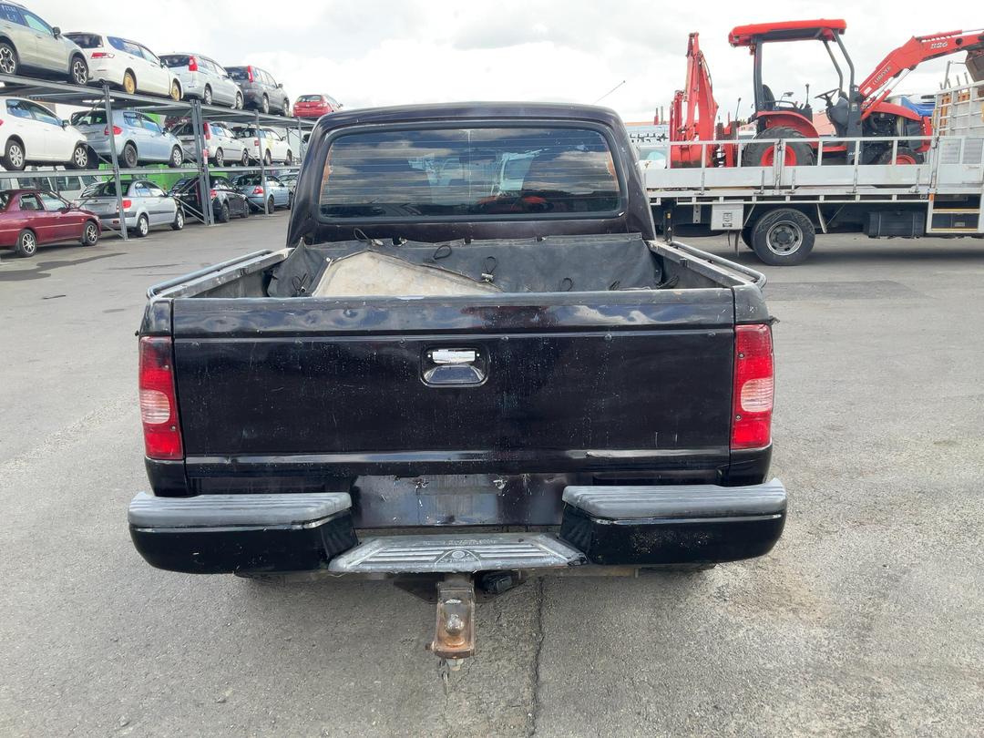 Photo '7' of Mazda Bounty DBL CAB W/S SDX