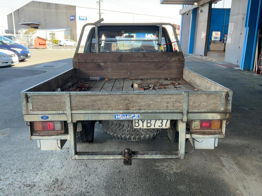 Photo '8' of Mazda Bounty CAB Plus C/C TD Photo '8' of Mazda Bounty CAB Plus C/C TD